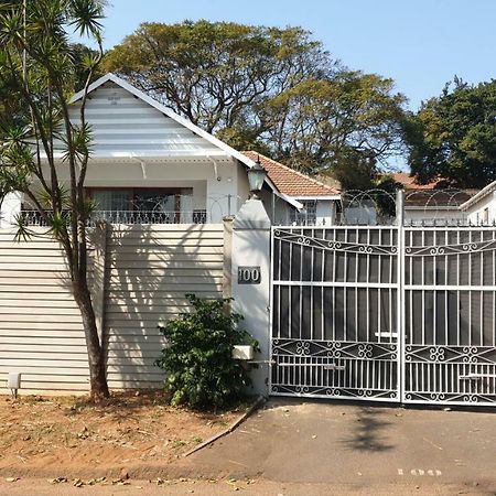 Ferienwohnung 100 On Girvan Durban Exterior foto